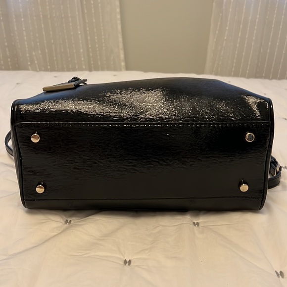 Kate Spade Cedar Street Patent Small Pearl Hand Bag - Picture 4 of 15